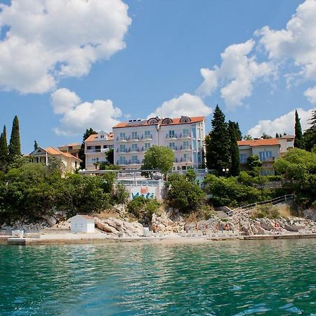 Hotel Vali Dramalj Цриквеница Экстерьер фото