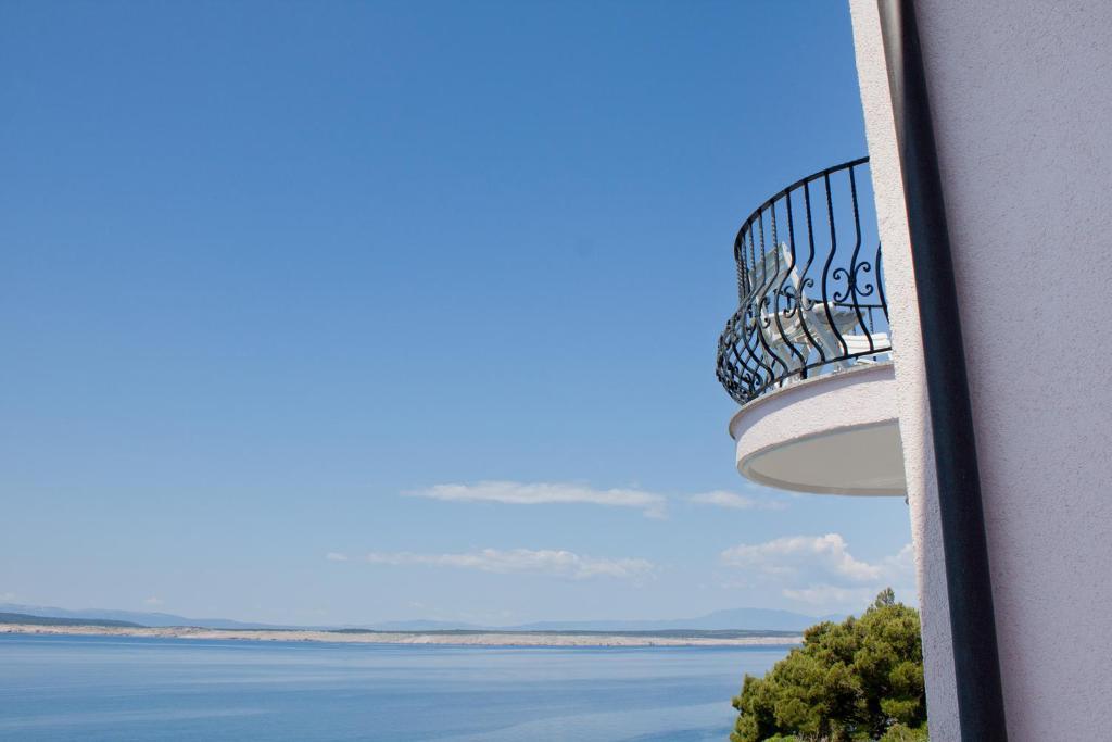 Hotel Vali Dramalj Цриквеница Экстерьер фото
